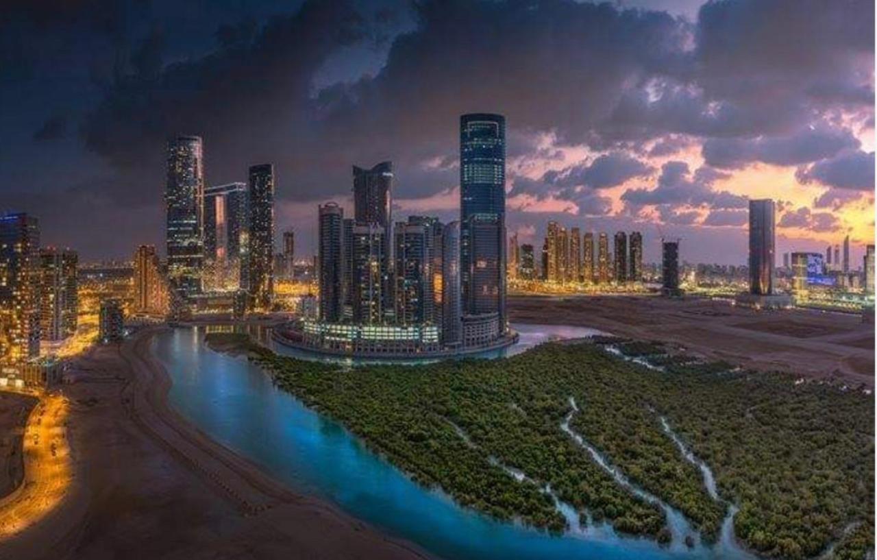 Abu Dhabi Cozy Mangrove View, Seaview 1 Bedroom 1 Partition Apartment Not Hotel Kültér fotó