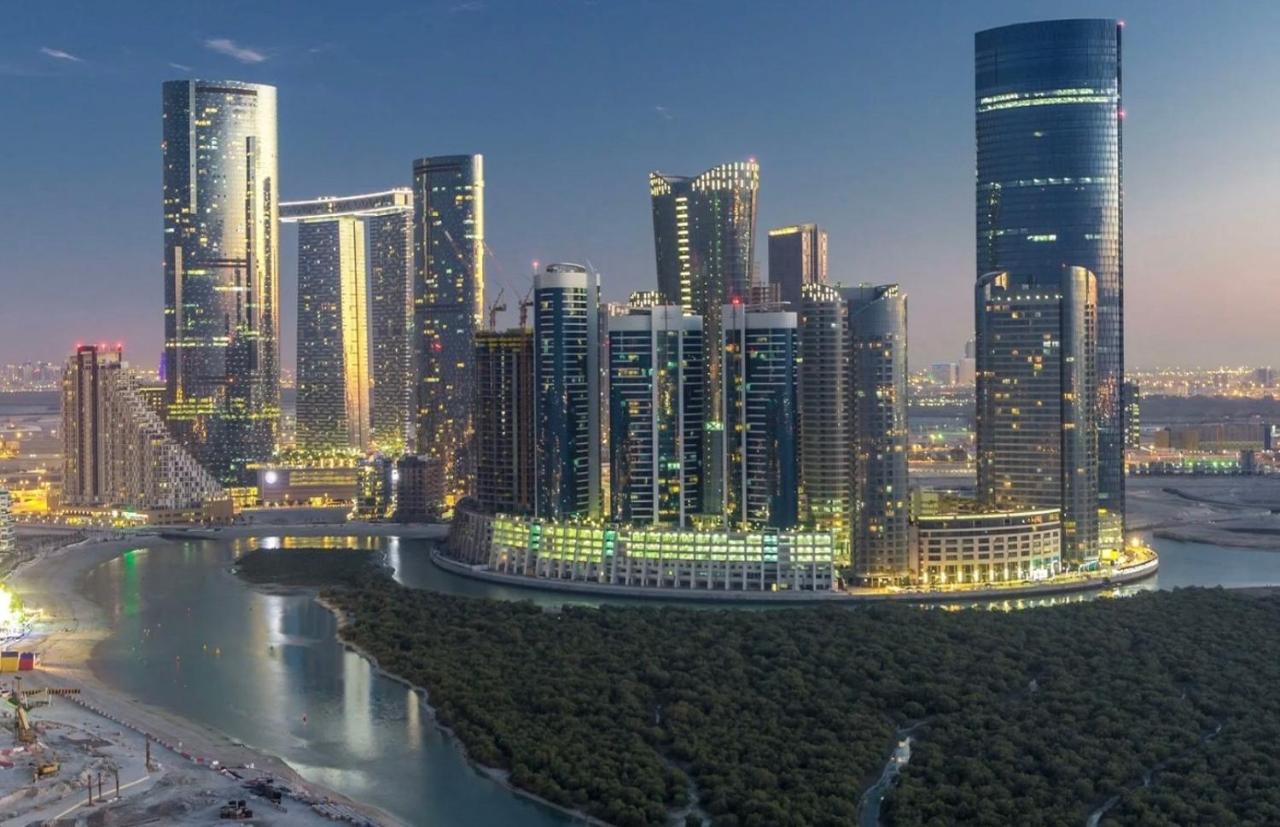 Abu Dhabi Cozy Mangrove View, Seaview 1 Bedroom 1 Partition Apartment Not Hotel Kültér fotó